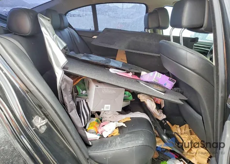 2011 BMW 528 I из США, поврежденный, VIN WBAFR1C56BC737652